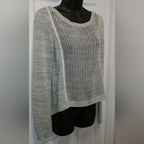 Shrinking Violet- Anthropology sweater - Picture 4 of 8